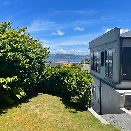 Lake Taupo Holiday Home Luaran gambar